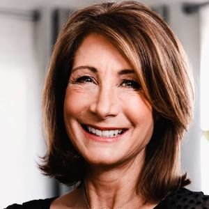 Meet your Posher, Bobbie